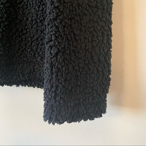 NWT-Anthro-“Sunday in Brooklyn” Edie Sherpa Black Pullover Sweater - Picture 10 of 13